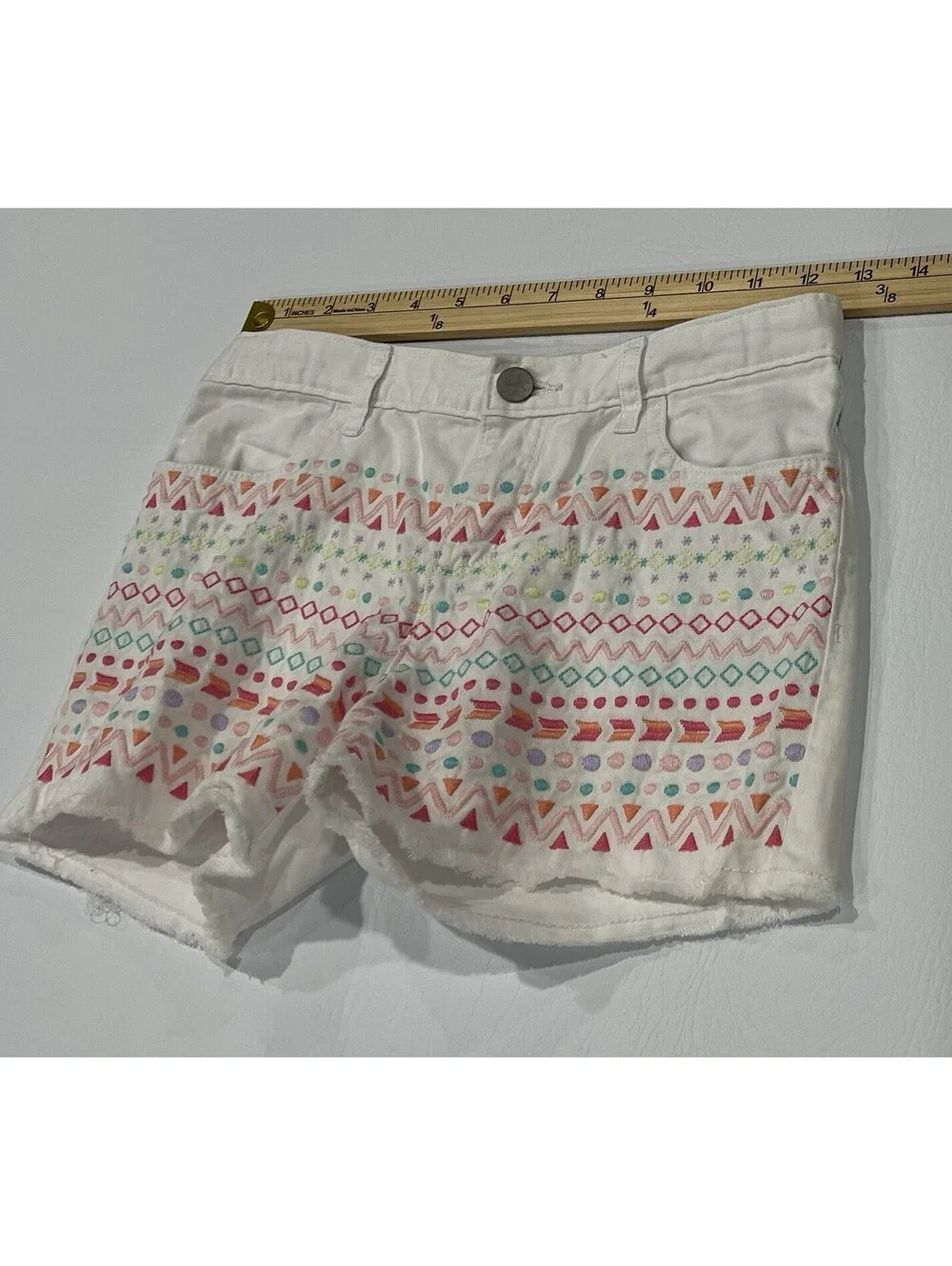 The Children's Place, Girl’s white and light mint shorts, Size 10, Lot Of 2